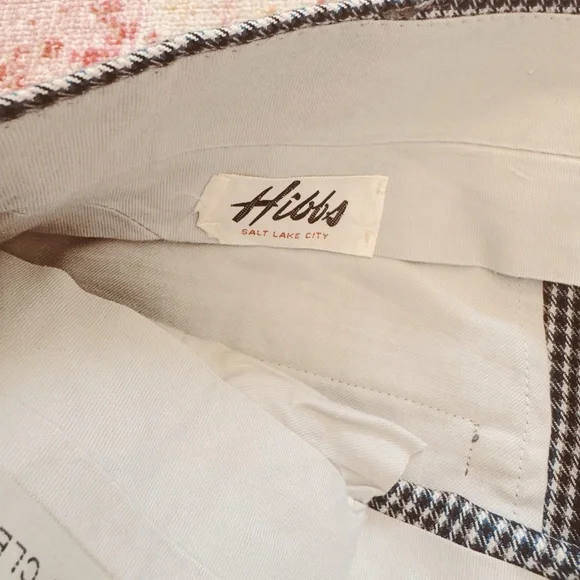 Hibbs, Men’s 1970s Vintage White And Dark Blue Trousers - Picture 2 of 2